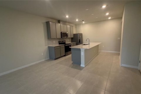 Touwnhouse à louer à Kissimmee, Floride: 3 chambres, 156.35 m2 № 2430848 - photo 9