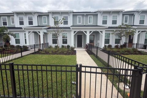Touwnhouse à TOHOQUA à Kissimmee, Floride 3 chambres, 156.35 m2 № 2430848