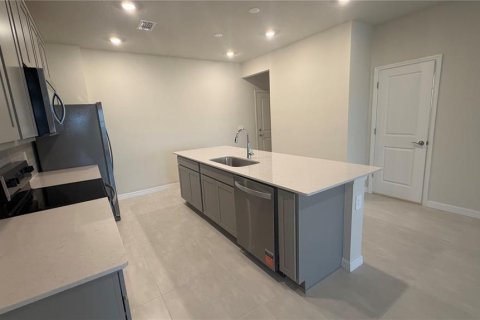 Touwnhouse à louer à Kissimmee, Floride: 3 chambres, 156.35 m2 № 2430848 - photo 13
