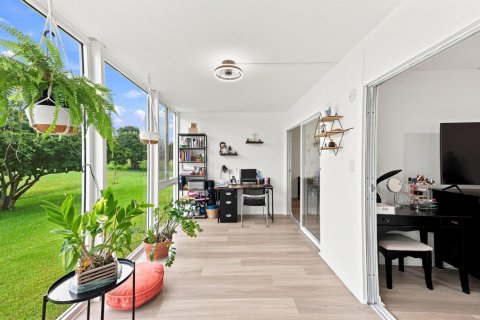 Condo in Deerfield Beach, Florida, 2 bedrooms  № 2286830 - photo 11