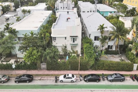 Condominio en venta en Miami Beach, Florida, 2 dormitorios, 68.75 m2 № 2090623 - foto 10