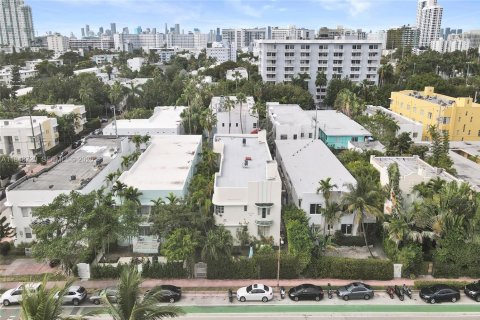 Condominio en venta en Miami Beach, Florida, 2 dormitorios, 68.75 m2 № 2090623 - foto 12