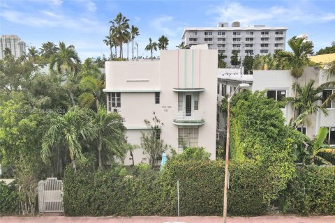Condominio en venta en Miami Beach, Florida, 2 dormitorios, 68.75 m2 № 2090623 - foto 9
