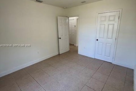 Immobilier commercial à vendre à Miami, Floride: 167.97 m2 № 2183539 - photo 20