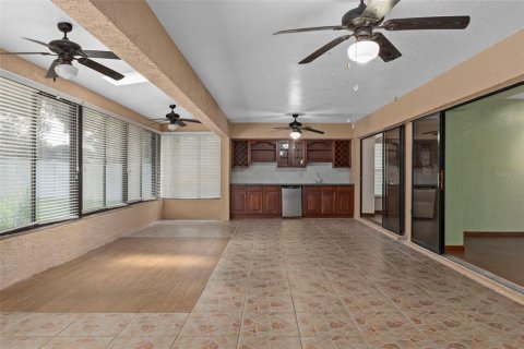 Casa en venta en Spring Hill, Florida, 3 dormitorios, 199.46 m2 № 1827743 - foto 20