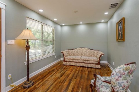 Immobilier commercial à vendre à Sanford, Floride: 4 chambres, 125.42 m2 № 2100836 - photo 12