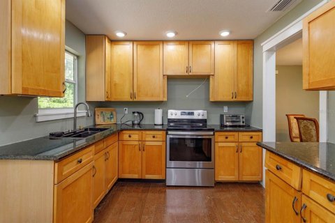 Immobilier commercial à vendre à Sanford, Floride: 4 chambres, 125.42 m2 № 2100836 - photo 14