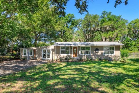 Immobilier commercial à Sanford, Floride 4 chambres, 125.42 m2 № 2100836