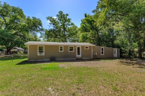 Immobilier commercial à vendre à Sanford, Floride: 4 chambres, 125.42 m2 № 2100836 - photo 4