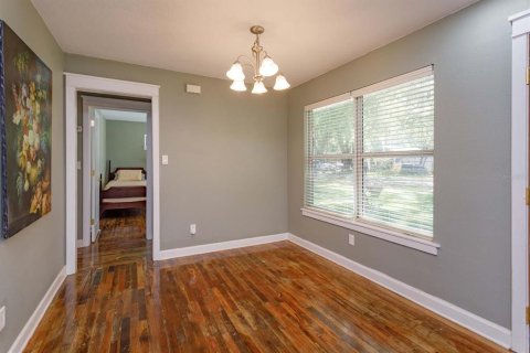 Immobilier commercial à vendre à Sanford, Floride: 4 chambres, 125.42 m2 № 2100836 - photo 11