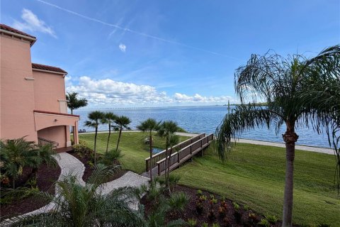 Copropriété à vendre à Clearwater, Floride: 2 chambres, 91.04 m2 № 2400245 - photo 4