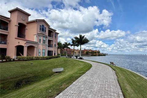 Copropriété à vendre à Clearwater, Floride: 2 chambres, 91.04 m2 № 2400245 - photo 19