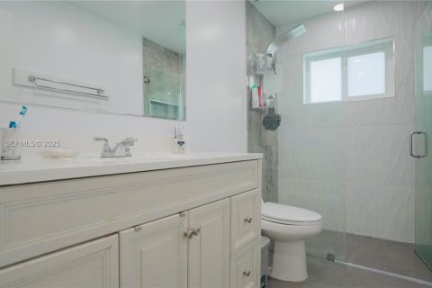 Casa en venta en Homestead, Florida, 3 dormitorios, 140.75 m2 № 1984661 - foto 11