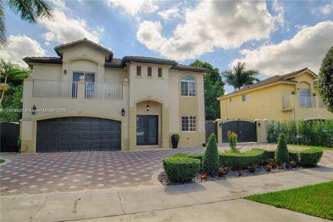 Купить виллу или дом в Майами, Флорида 4 спальни, 253.9м2, № 1934987 - фото 3