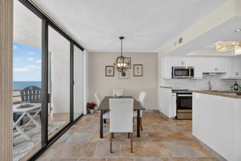 Copropriété à vendre à Daytona Beach, Floride: 2 chambres, 120.31 m2 № 2347194 - photo 28