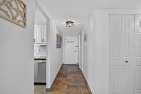 Copropriété à vendre à Daytona Beach, Floride: 2 chambres, 120.31 m2 № 2347194 - photo 14
