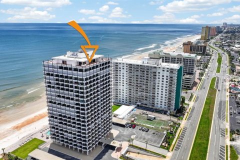Copropriété à vendre à Daytona Beach, Floride: 2 chambres, 120.31 m2 № 2347194 - photo 4