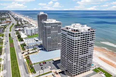 Copropriété à vendre à Daytona Beach, Floride: 2 chambres, 120.31 m2 № 2347194 - photo 3