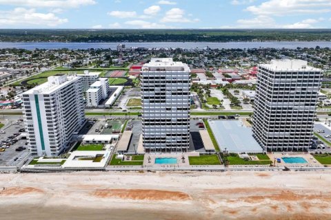 Copropriété à vendre à Daytona Beach, Floride: 2 chambres, 120.31 m2 № 2347194 - photo 5