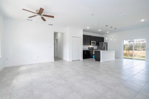 Casa en alquiler en Citrus Springs, Florida, 4 dormitorios, 146.79 m2 № 1885889 - foto 10