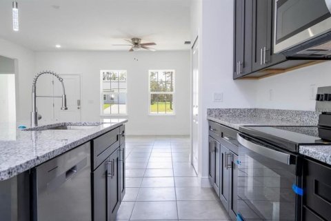 Casa en alquiler en Citrus Springs, Florida, 4 dormitorios, 146.79 m2 № 1885889 - foto 20