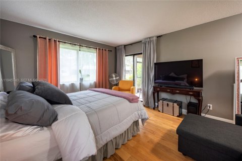 Condominio en venta en Weston, Florida, 3 dormitorios, 117.8 m2 № 2005811 - foto 16