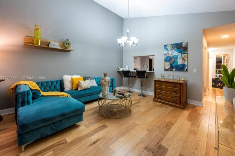 Condominio en venta en Weston, Florida, 3 dormitorios, 117.8 m2 № 2005811 - foto 9