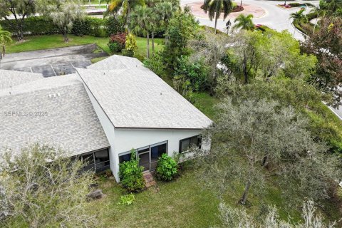 Condominio en venta en Weston, Florida, 3 dormitorios, 117.8 m2 № 2005811 - foto 27