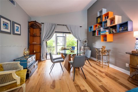 Condominio en venta en Weston, Florida, 3 dormitorios, 117.8 m2 № 2005811 - foto 7