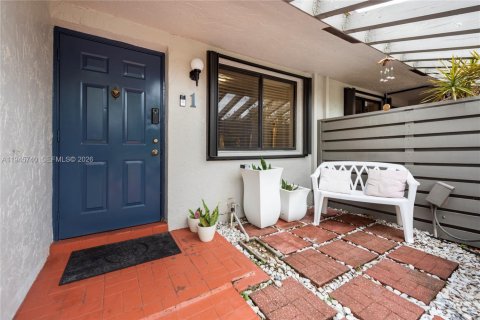 Condominio en venta en Weston, Florida, 3 dormitorios, 117.8 m2 № 2005811 - foto 3