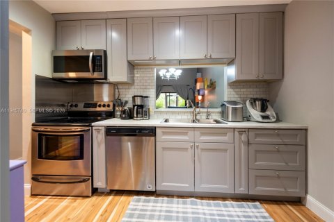 Condominio en venta en Weston, Florida, 3 dormitorios, 117.8 m2 № 2005811 - foto 11