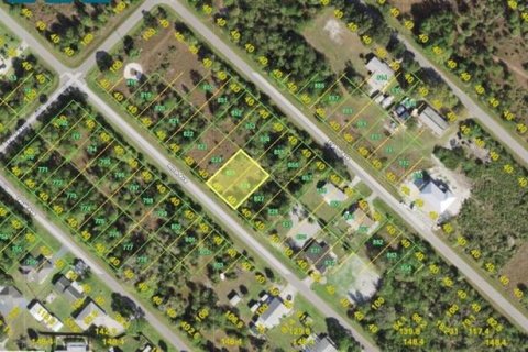 Land in Punta Gorda, Florida № 2160565 - photo 2
