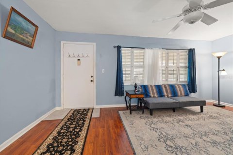 Copropriété à vendre à Saint Petersburg, Floride: 1 chambre, 73.39 m2 № 2156802 - photo 5