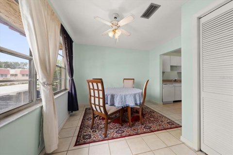 Copropriété à vendre à Saint Petersburg, Floride: 1 chambre, 73.39 m2 № 2156802 - photo 14
