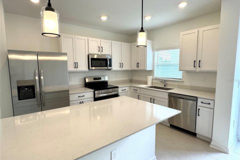 Touwnhouse à louer à Orlando, Floride: 4 chambres, 167.87 m2 № 1903189 - photo 5
