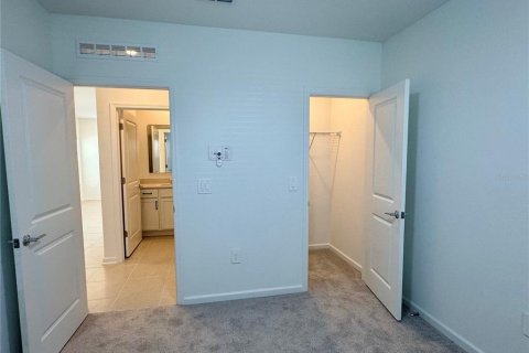 Touwnhouse à louer à Orlando, Floride: 4 chambres, 167.87 m2 № 1903189 - photo 13