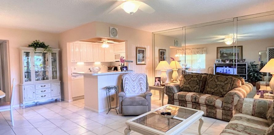 Condominio en Boynton Beach, Florida, 1 dormitorio  № 984188