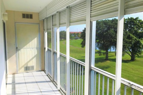 Condominio en Pembroke Pines, Florida, 2 dormitorios  № 2184500
