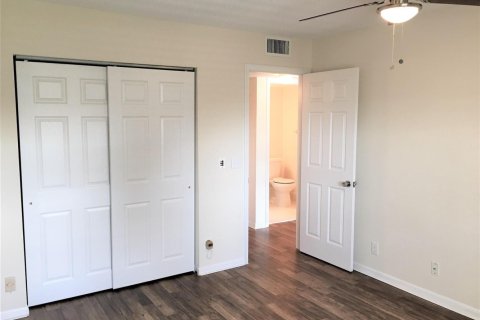 Condominio en venta en Pembroke Pines, Florida, 2 dormitorios, 88.63 m2 № 2184500 - foto 18
