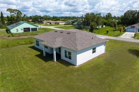 House in North Port, Florida 3 bedrooms, 154.68 sq.m. № 1831302 - photo 19
