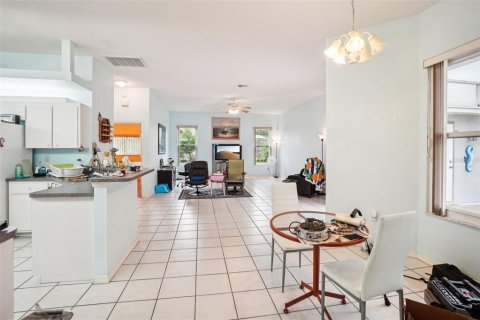 Villa ou maison à vendre à Spring Hill, Floride: 3 chambres, 221.66 m2 № 1385169 - photo 12
