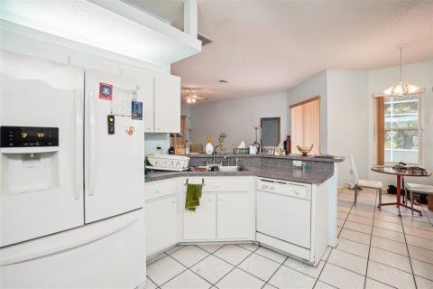 Villa ou maison à vendre à Spring Hill, Floride: 3 chambres, 221.66 m2 № 1385169 - photo 11