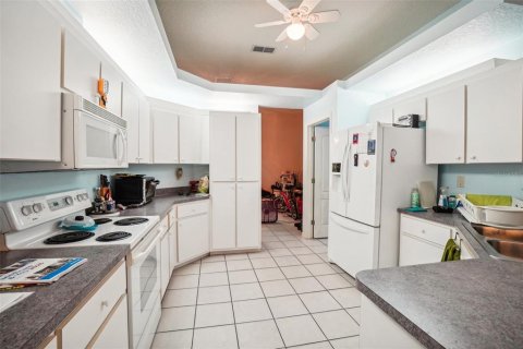 Villa ou maison à vendre à Spring Hill, Floride: 3 chambres, 221.66 m2 № 1385169 - photo 13