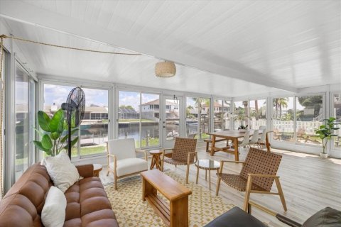 Villa ou maison à vendre à Hernando Beach, Floride: 3 chambres, 84.73 m2 № 2198148 - photo 10