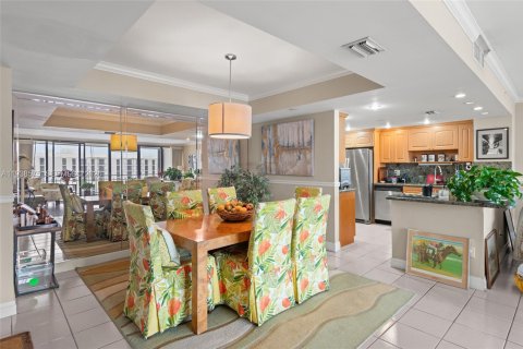Copropriété à vendre à Miami, Floride: 2 chambres, 152.17 m2 № 1996296 - photo 8