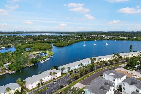 Condominio en venta en Saint Petersburg, Florida, 2 dormitorios, 94.57 m2 № 1885715 - foto 12