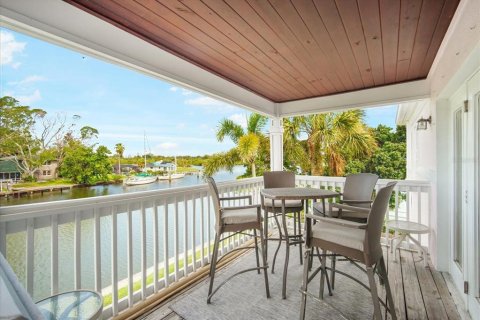 Condominio en venta en Saint Petersburg, Florida, 2 dormitorios, 94.57 m2 № 1885715 - foto 9