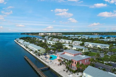 Condominio en venta en Saint Petersburg, Florida, 2 dormitorios, 94.57 m2 № 1885715 - foto 18