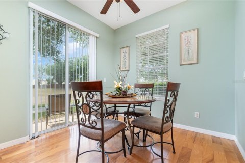 Condo in Apopka, Florida, 3 bedrooms  № 1680844 - photo 9