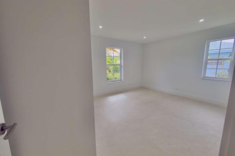 House in Delray Beach, Florida 4 bedrooms, 146.41 sq.m. № 2183034 - photo 13